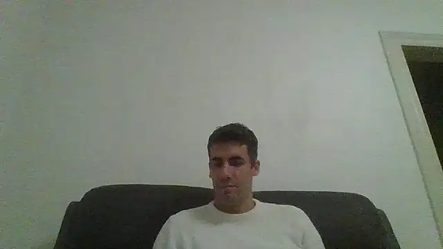 Snapshot of JulioIsHere4you chatting on 27, 9, 2025 JulioIsHere4you online show from 27, 9, 2025