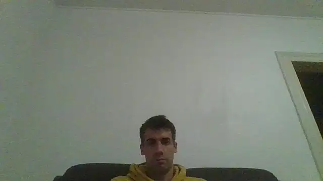 Snapshot of JulioIsHere4you chatting on 2, 10, 2025 JulioIsHere4you online show from 2, 10, 2025