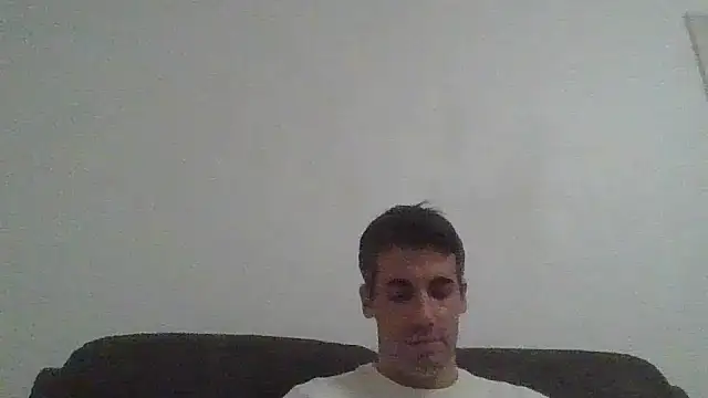 Snapshot of JulioIsHere4you chatting on 5, 10, 2025 JulioIsHere4you online show from 5, 10, 2025