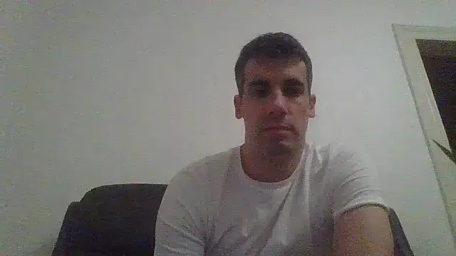 Snapshot of JulioIsHere4you chatting on 1, 11, 2025 JulioIsHere4you online show from 1, 11, 2025