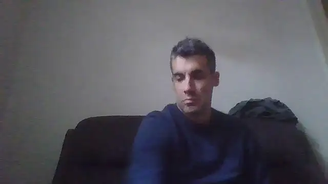 Snapshot of JulioIsHere4you chatting on 20, 12, 2025 JulioIsHere4you online show from 20, 12, 2025