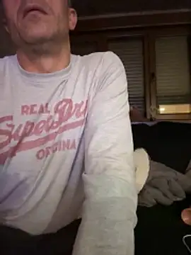 Snapshot of ruberofre chatting on 6, 11, 2025 ruberofre online show from 6, 11, 2025