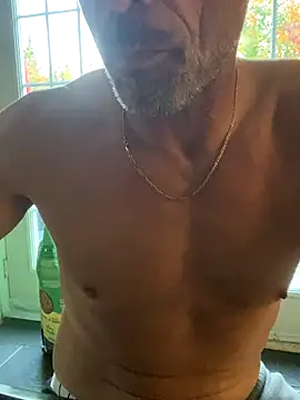 Snapshot of blusky07 chatting on 29, 9, 2025 blusky07 online show from 29, 9, 2025