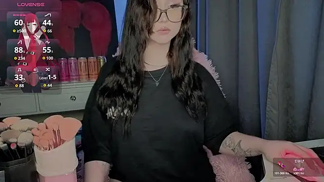 hornyprincess19 online show from 17, 5, 2026