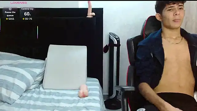 Snapshot of Noah-Garcia chatting on 22, 9, 2025 Noah-Garcia online show from 22, 9, 2025