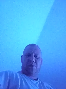 Snapshot of freazy1000 chatting on 19, 9, 2025 freazy1000 online show from 19, 9, 2025