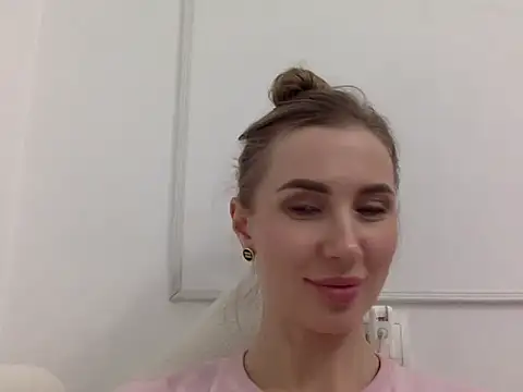 Alveryn online show from 31, 10, 2025