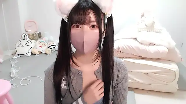 Snapshot of moka-neko chatting on 29, 9, 2025 moka-neko online show from 29, 9, 2025