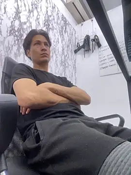 Snapshot of StevenHumps chatting on 4, 10, 2025 StevenHumps online show from 4, 10, 2025