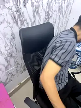 Snapshot of StevenHumps chatting on 17, 10, 2025 StevenHumps online show from 17, 10, 2025