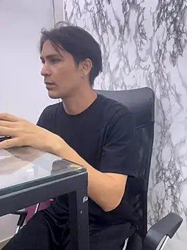 Snapshot of StevenHumps chatting on 19, 10, 2025 StevenHumps online show from 19, 10, 2025