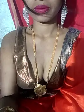 Snapshot of Bhabhilux2025 chatting on 6, 4, 2026 Bhabhilux2025 online show from 6, 4, 2026