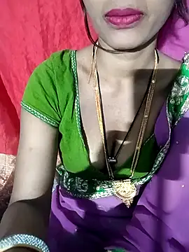 Snapshot of Bhabhilux2025 chatting on 13, 4, 2026 Bhabhilux2025 online show from 13, 4, 2026