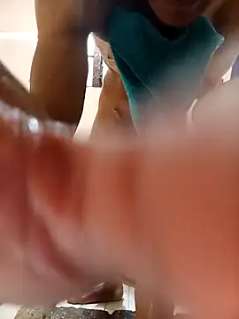 Snapshot of average_price chatting on 13, 11, 2025 average price online show from 13, 11, 2025