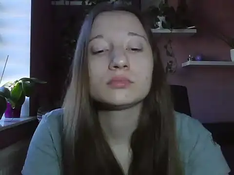 LindaPretty online show from 24, 9, 2025