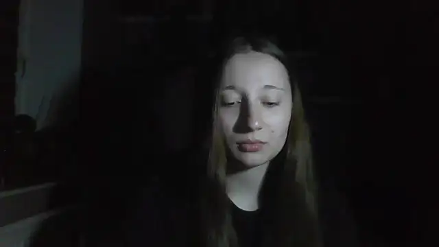 LindaPretty online show from 12, 10, 2025