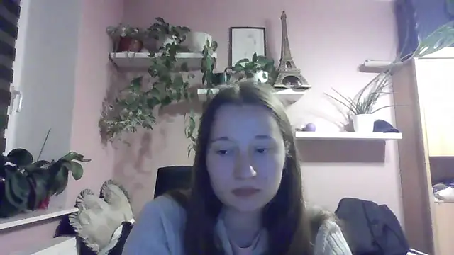 LindaPretty online show from 14, 10, 2025