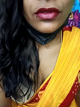 Snapshot of Divya_Spandhana_90 chatting on 14, 10, 2025 Divya Spandhana 90 online show from 14, 10, 2025