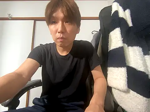 Snapshot of yuton_2525 chatting on 18, 9, 2025 yuton 2525 online show from 18, 9, 2025