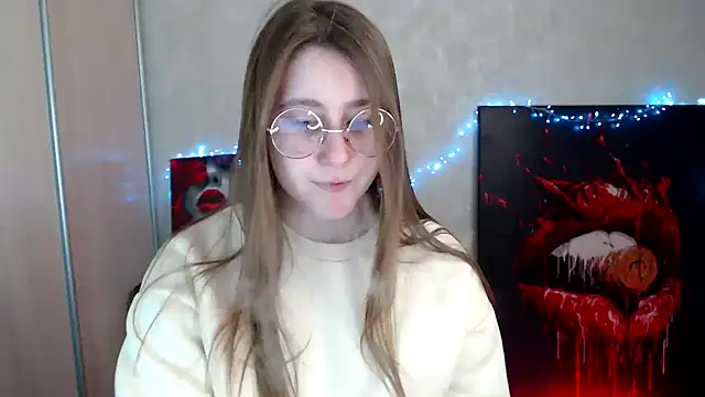 Snapshot of Milka_kamila chatting on 30, 3, 2026 Milka kamila online show from 30, 3, 2026