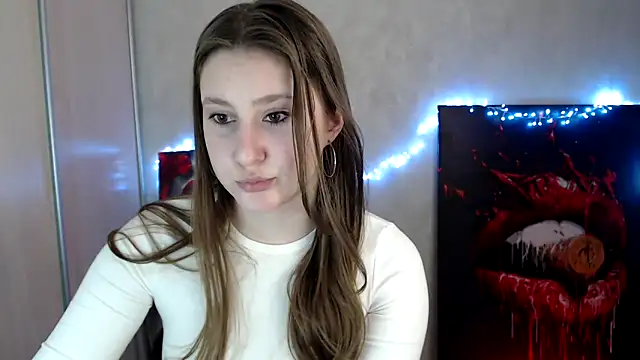 Snapshot of Milka_kamila chatting on 5, 4, 2026 Milka kamila online show from 5, 4, 2026