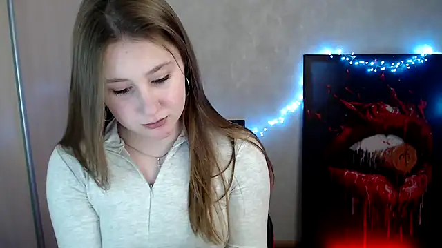 Snapshot of Milka_kamila chatting on 9, 4, 2026 Milka kamila online show from 9, 4, 2026