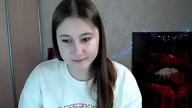 Snapshot of Milka_kamila chatting on 11, 4, 2026 Milka kamila online show from 11, 4, 2026