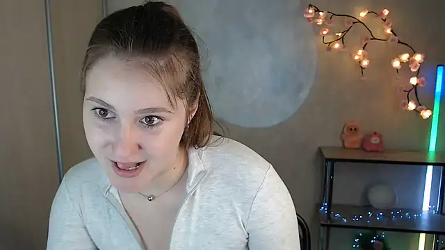 Snapshot of Milka_kamila chatting on 25, 5, 2026 Milka kamila online show from 25, 5, 2026