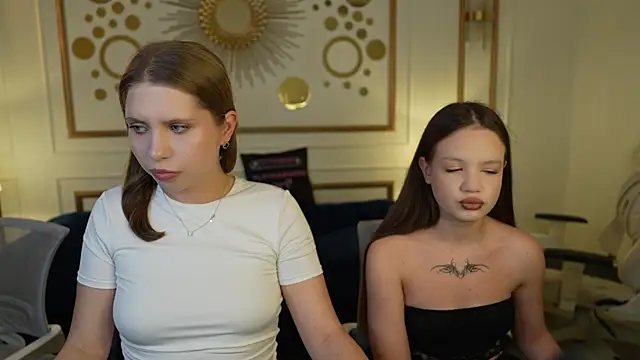 Snapshot of Tiana_Princesss chatting on 25, 11, 2025 Tiana Princesss online show from 25, 11, 2025