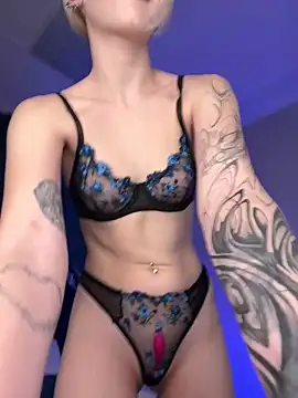 Snapshot of Elven_Elfie chatting on 1, 11, 2025 Elven Elfie online show from 1, 11, 2025