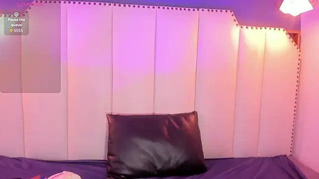 Snapshot of SophiaBloss chatting on 16, 1, 2026 SophiaBloss online show from 16, 1, 2026