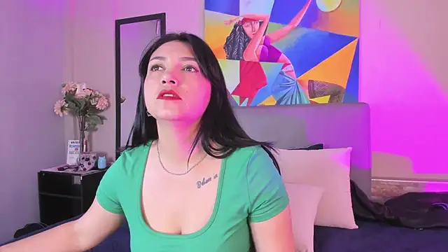 Snapshot of Viioleetta_ chatting on 17, 9, 2025 Viioleetta online show from 17, 9, 2025