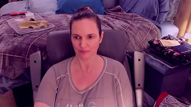 Snapshot of ninajaymes chatting on 10, 1, 2025 ninajaymes online show from 10, 1, 2025