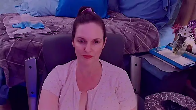 Snapshot of ninajaymes chatting on 8, 3, 2025 ninajaymes online show from 8, 3, 2025