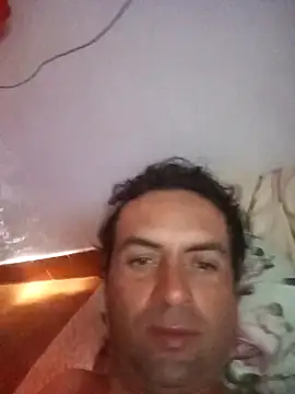Snapshot of SantiagoGoias chatting on 11, 9, 2025 SantiagoGoias online show from 11, 9, 2025