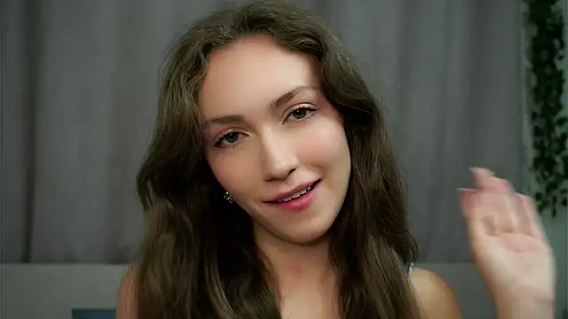 Snapshot of ZeniaBolich chatting on 24, 9, 2025 ZeniaBolich online show from 24, 9, 2025