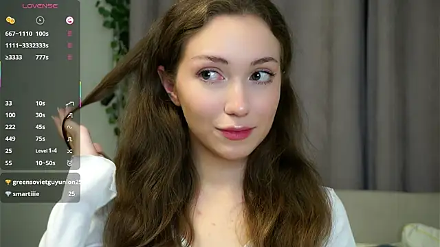 Snapshot of ZeniaBolich chatting on 2, 10, 2025 ZeniaBolich online show from 2, 10, 2025