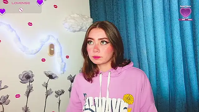 Snapshot of MilaFyre chatting on 20, 9, 2025 MilaFyre online show from 20, 9, 2025