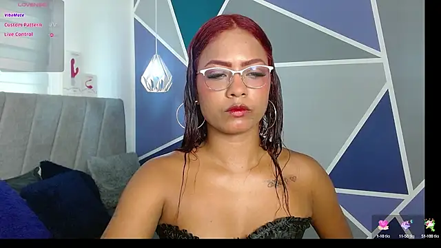 Chloe Brown3 online show from 11, 10, 2025