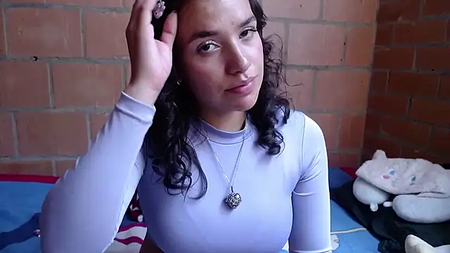 Lily Pregnant online show from 17, 9, 2025