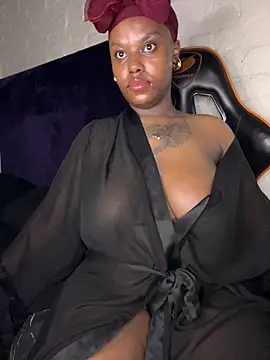 Snapshot of QUEEN_NOBUHLE_777 chatting on 31, 1, 2026 QUEEN NOBUHLE 777 online show from 31, 1, 2026