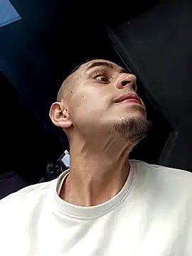 1C2AM22 online show from 23, 9, 2025