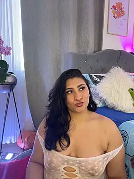 Snapshot of Elyross1_ chatting on 8, 11, 2025 Elyross1 online show from 8, 11, 2025