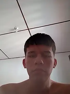 Snapshot of Daniel97Quintero chatting on 7, 1, 2026 Daniel97Quintero online show from 7, 1, 2026