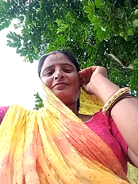 Snapshot of Mamta_cut25A chatting on 29, 9, 2025 Mamta cut25A online show from 29, 9, 2025