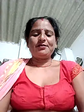 Snapshot of Mamta_cut25A chatting on 7, 10, 2025 Mamta cut25A online show from 7, 10, 2025