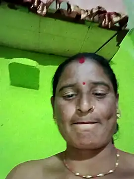 Snapshot of Mamta_cut25A chatting on 12, 10, 2025 Mamta cut25A online show from 12, 10, 2025