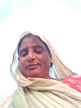 Snapshot of Mamta_cut25A chatting on 19, 10, 2025 Mamta cut25A online show from 19, 10, 2025