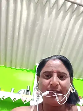 Snapshot of Mamta_cut25A chatting on 19, 10, 2025 Mamta cut25A online show from 19, 10, 2025