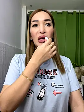 toni 0601 online show from 13, 10, 2025